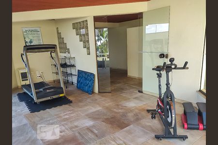 Apartamento à venda com 70m², 2 quartos e 1 vagaÁrea comum - Academia