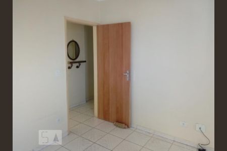 Apartamento para alugar com 74m², 2 quartos e 2 vagas Apartamento para alugar com 74m², 2 quartos e 2 vagasQuarto