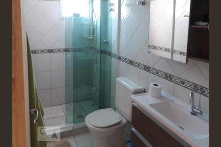 Apartamento para alugar com 74m², 2 quartos e 2 vagas Apartamento para alugar com 74m², 2 quartos e 2 vagasBanheiro
