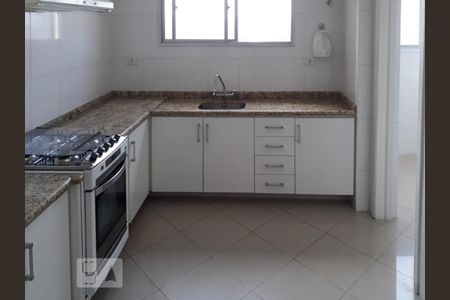 Apartamento para alugar com 74m², 2 quartos e 2 vagas Apartamento para alugar com 74m², 2 quartos e 2 vagasCozinha