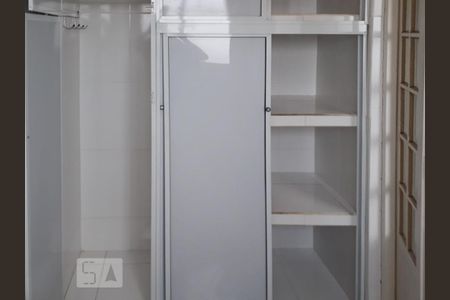 Apartamento para alugar com 74m², 2 quartos e 2 vagas Apartamento para alugar com 74m², 2 quartos e 2 vagasDespensa