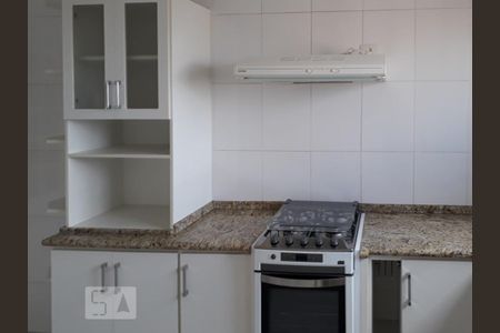 Apartamento para alugar com 74m², 2 quartos e 2 vagas Apartamento para alugar com 74m², 2 quartos e 2 vagasCozinha