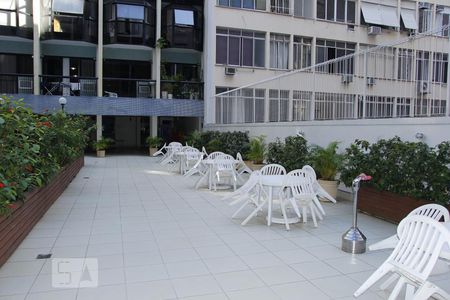 Apartamento para alugar com 79m², 2 quartos e 1 vagaÁrea comum