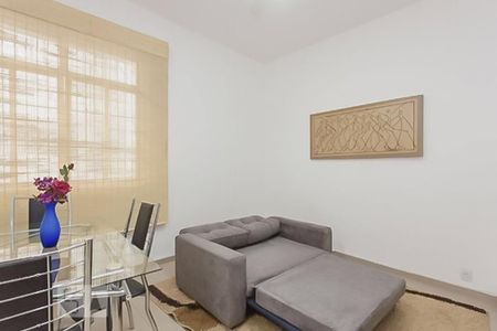 Sala de apartamento para alugar com 1 quarto, 42m² em Botafogo, Rio de Janeiro