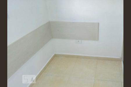 Quarto 1 de kitnet/studio para alugar com 2 quartos, 75m² em Vila Scarpelli, Santo André