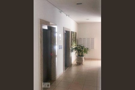 Apartamento à venda com 63m², 2 quartos e sem vagaelevadores