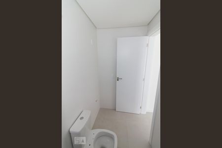 Banheiro da Suite 1 de apartamento para alugar com 2 quartos, 138m² em Campinas, São José
