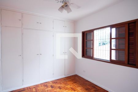 Casa à venda com 140m², 3 quartos e 2 vagas Casa à venda com 140m², 3 quartos e 2 vagasQuarto 2