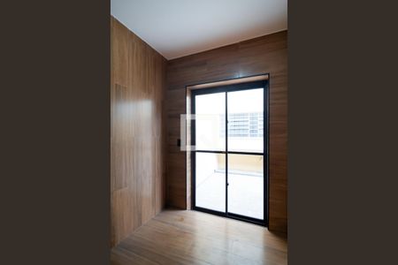 Casa à venda com 140m², 3 quartos e 2 vagas Casa à venda com 140m², 3 quartos e 2 vagasEdícula (quarto)