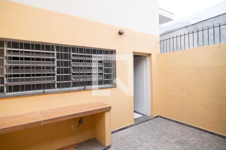 Casa à venda com 140m², 3 quartos e 2 vagas Casa à venda com 140m², 3 quartos e 2 vagasÁrea Externa