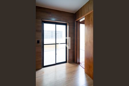 Casa à venda com 140m², 3 quartos e 2 vagas Casa à venda com 140m², 3 quartos e 2 vagasEdícula (quarto)