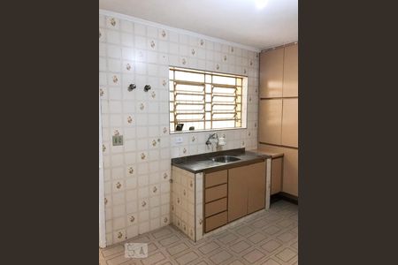 Casa para alugar com 185m², 2 quartos e 2 vagas Casa para alugar com 185m², 2 quartos e 2 vagasCozinha