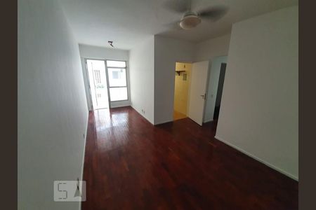Sala de apartamento para alugar com 1 quarto, 45m² em Anil, Rio de Janeiro
