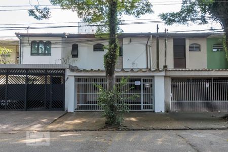 Casa para alugar com 120m², 3 quartos e sem vagaFachada