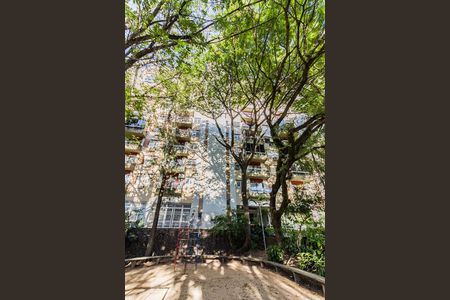 Apartamento à venda com 70m², 1 quarto e sem vagaFachada