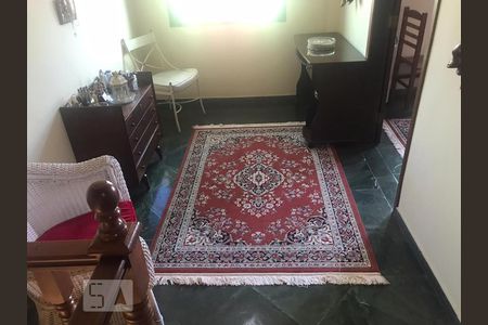 Casa à venda com 700m², 4 quartos e 3 vagas Casa à venda com 700m², 4 quartos e 3 vagasDetalhe