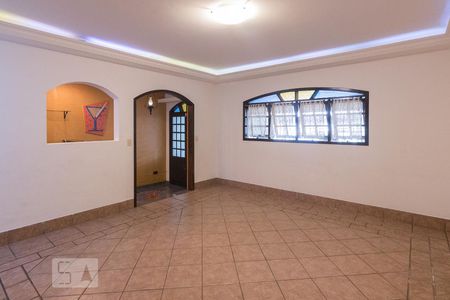 Sala de casa para alugar com 2 quartos, 185m² em Vila Anglo Brasileira, São Paulo