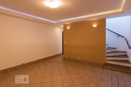 Sala de casa para alugar com 2 quartos, 185m² em Vila Anglo Brasileira, São Paulo