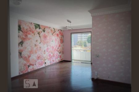 Apartamento à venda com 80m², 3 quartos e 2 vagas Apartamento à venda com 80m², 3 quartos e 2 vagasSala