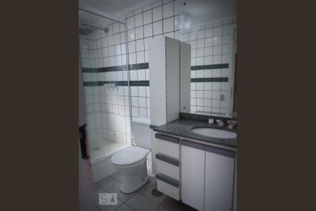 Apartamento à venda com 80m², 3 quartos e 2 vagas Apartamento à venda com 80m², 3 quartos e 2 vagasBanheiro