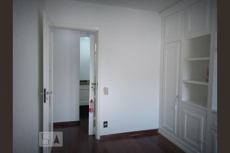 Apartamento à venda com 80m², 3 quartos e 2 vagas Apartamento à venda com 80m², 3 quartos e 2 vagasQuarto 1