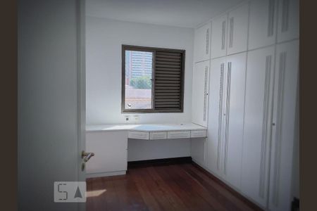 Apartamento à venda com 80m², 3 quartos e 2 vagas Apartamento à venda com 80m², 3 quartos e 2 vagasQuarto 2