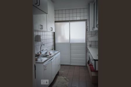 Apartamento à venda com 80m², 3 quartos e 2 vagas Apartamento à venda com 80m², 3 quartos e 2 vagasCozinha