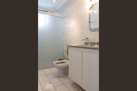 Banheiro Social de apartamento à venda com 2 quartos, 67m² em Osvaldo Cruz, São Caetano do Sul