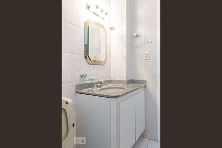 Banheiro Social de apartamento à venda com 2 quartos, 67m² em Osvaldo Cruz, São Caetano do Sul