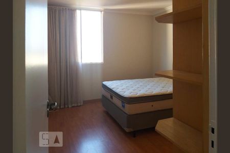 Quarto 2 de apartamento para alugar com 2 quartos, 87m² em Parque Terra Nova, São Bernardo do Campo