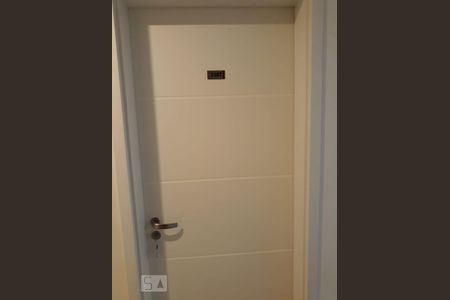 Studio para alugar com 32m², 1 quarto e sem vagaEntrada