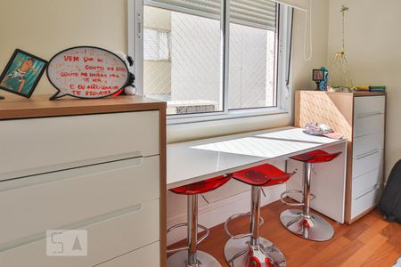 Apartamento à venda com 277m², 4 quartos e 3 vagasQuarto 1