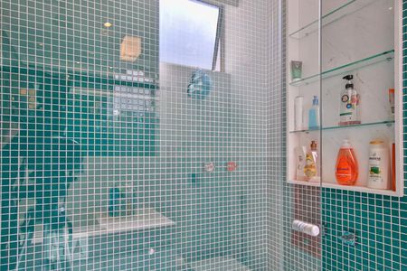 Apartamento à venda com 277m², 4 quartos e 3 vagasBanheiro quarto 1