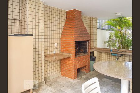 Apartamento à venda com 277m², 4 quartos e 3 vagasChurrasqueira