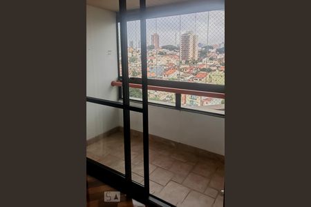 Apartamento à venda com 83m², 2 quartos e 2 vagasVaranda