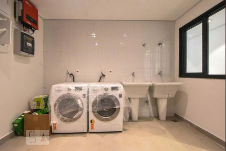 Apartamento para alugar com 18m², 1 quarto e sem vagaLavanderia Condomínio