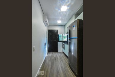 Cozinha de apartamento para alugar com 1 quarto, 19m² em Santo Amaro, São Paulo