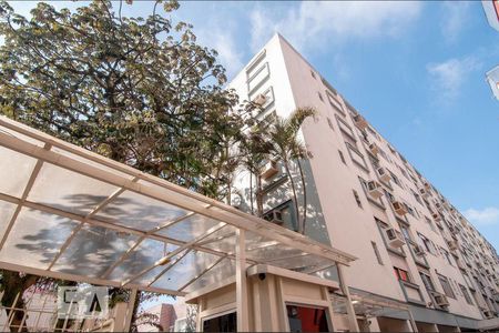 Fachada de kitnet/studio para alugar com 1 quarto, 22m² em São João, Porto Alegre