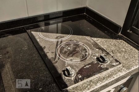 Cozinha de apartamento para alugar com 1 quarto, 17m² em Santo Amaro, São Paulo