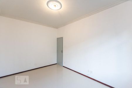 Quarto 1 de apartamento para alugar com 2 quartos, 80m² em Icaraí, Niterói