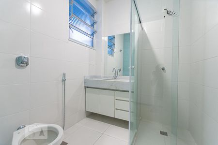 Banheiro Social de apartamento para alugar com 2 quartos, 80m² em Icaraí, Niterói