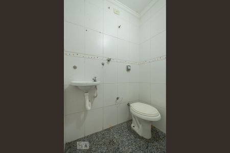 Banheiro de Serviço de apartamento para alugar com 2 quartos, 60m² em Brooklin Paulista, São Paulo