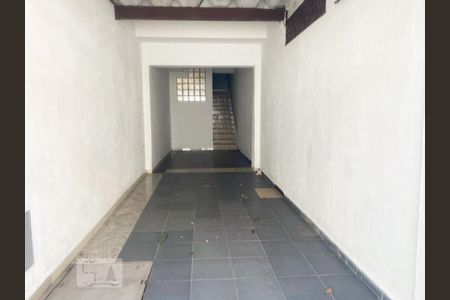 Casa para alugar com 75m², 2 quartos e 1 vagaHall de Entrada