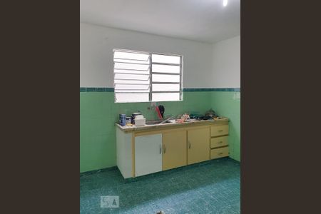 Cozinha de casa para alugar com 1 quarto, 35m² em Vila Darli, São Paulo