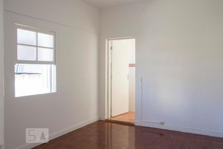 Casa à venda com 200m², 3 quartos e 1 vagaQuarto