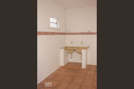 Casa à venda com 200m², 3 quartos e 1 vagaLavanderia