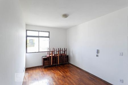 Sala de apartamento para alugar com 2 quartos, 60m² em Santo Antônio, Belo Horizonte