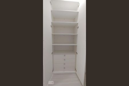 Apartamento à venda com 58m², 1 quarto e 2 vagasDetalhe Armário