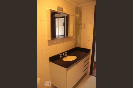 Banheiro de apartamento para alugar com 3 quartos, 72m² em Jardim São Paulo(zona Norte), São Paulo