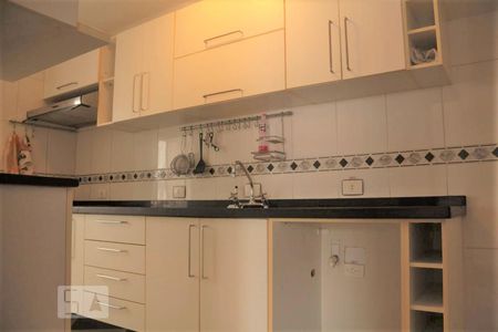 Cozinha de apartamento para alugar com 3 quartos, 72m² em Jardim São Paulo(zona Norte), São Paulo